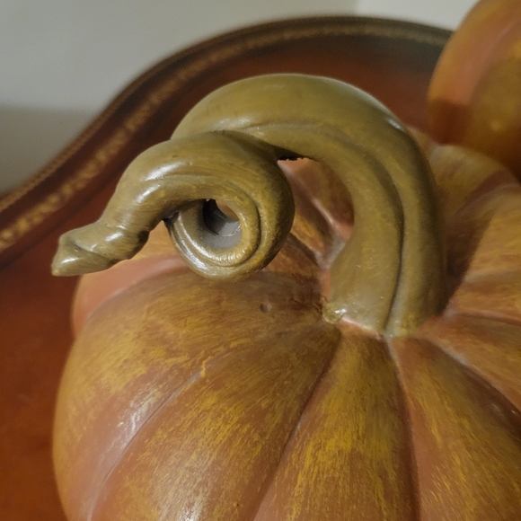 2 Ceramic Pumpkins - Picture 4 of 5